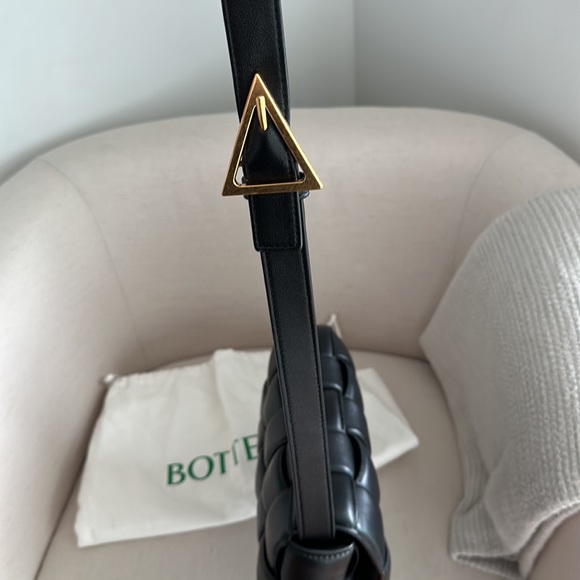 Amazing price!!!! BOTTEGA VENETA PADDED CASSETTE - Picture 4 of 11